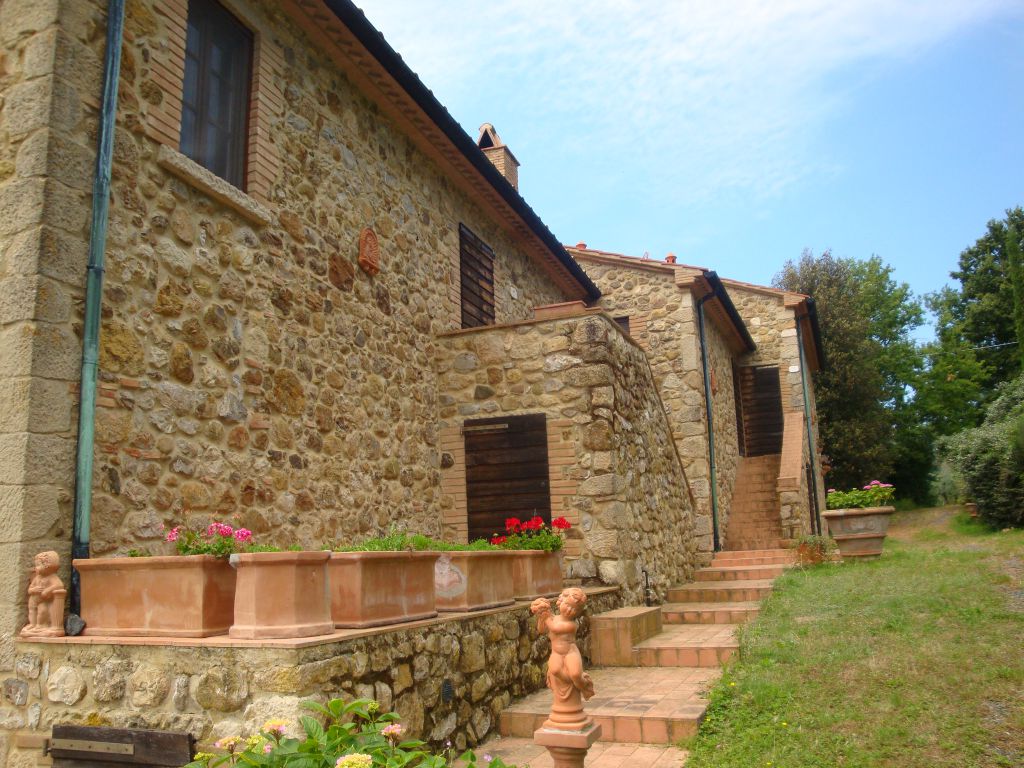 AGRITURISMO VENDITA Pomarance 