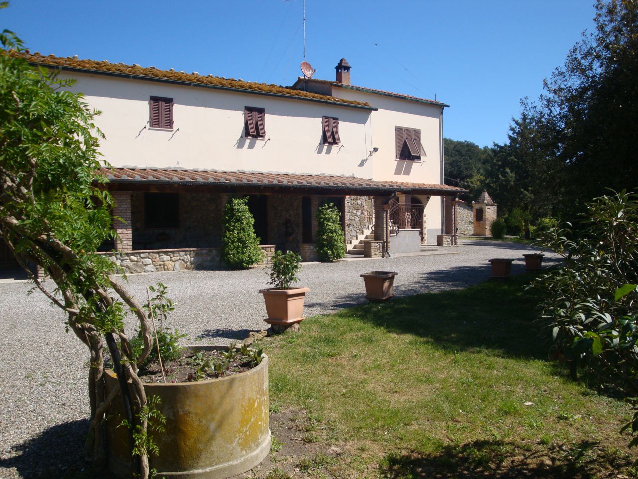 AZIENDA AGRICOLA VENDITA Pomarance 